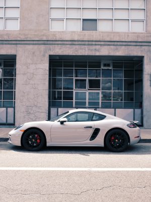 Porsche blanche 911
